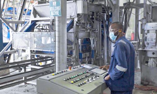 Machine operator for paving stone production
